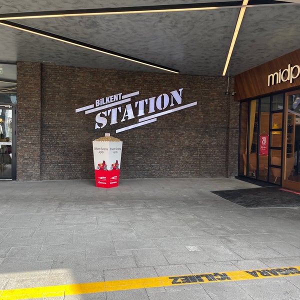 Foto diambil di Bilkent Station oleh Onur pada 12/6/2021