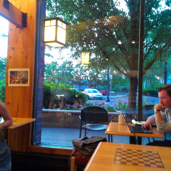 Caribou Coffee (Now Closed) Coffee Shop in Downers Grove