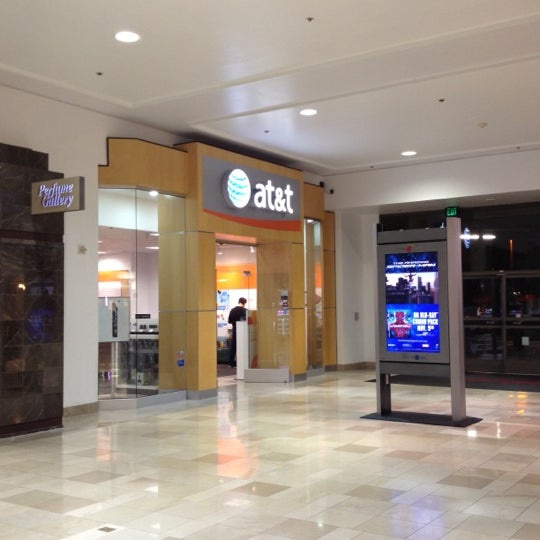 AT&T (Now Closed) - Santa Clara, CA