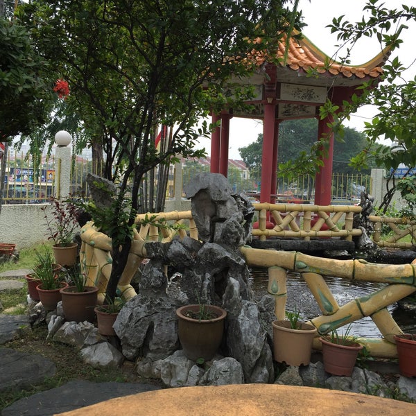 Batu 8 观音庙 Temple