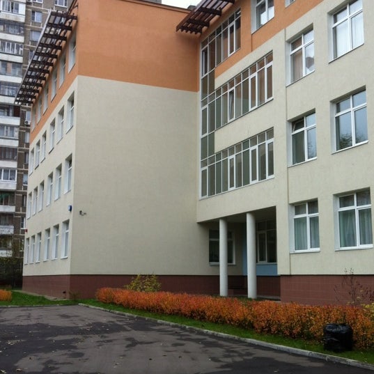 слова ягода малинкатеу. танец ягодка малинка. малинки школа. малинки школа. фитнес клуб малина в в-устюге на гледенской.