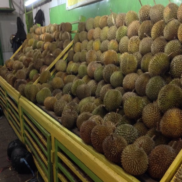 Durian Palopo Fruit Vegetable Store In Ujungpandang