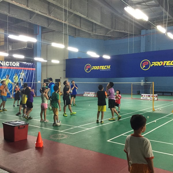 Badminton court parade endah Review: 10