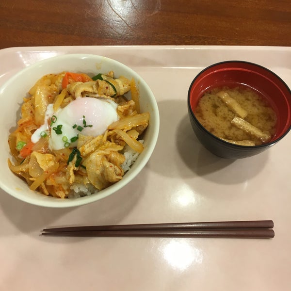 学生食堂 College Cafeteria