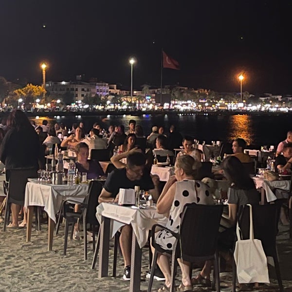 Foto tirada no(a) İstasyon Restaurant por Vedat H. em 8/19/2022