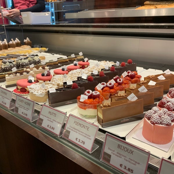 Patisserie Courcelles Bakery