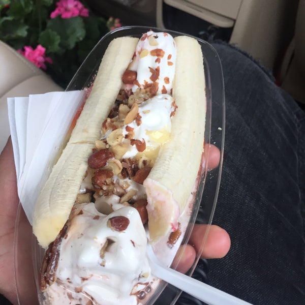 Zesto Ice Cream Parlor in Fort Wayne