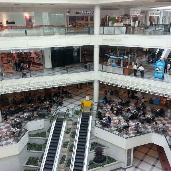 Photo taken at The Galleria at White Plains by Revdanny M. on 4/7/2013
