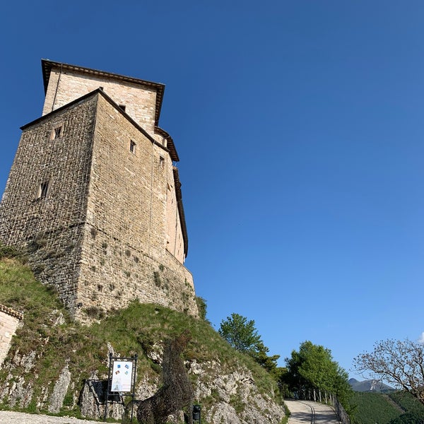 Photo prise au Castello Della Porta, Frontone par Piero P. le5/1/2019