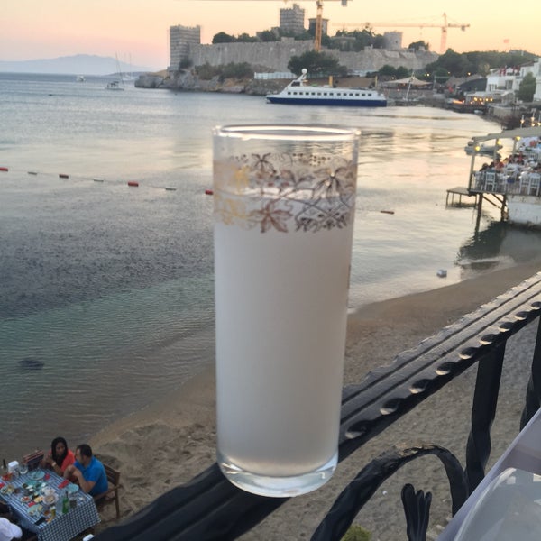 Photo taken at Bodrum Meyhane by Yiğit on 7/6/2019