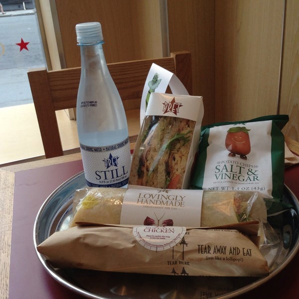 Photo taken at Pret A Manger by Yanill on 6/25/2013