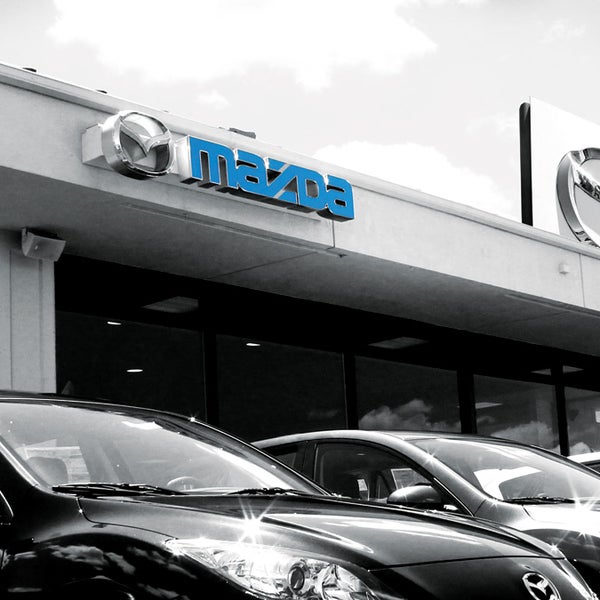 Capitol Mazda Car Dealership in San Jose