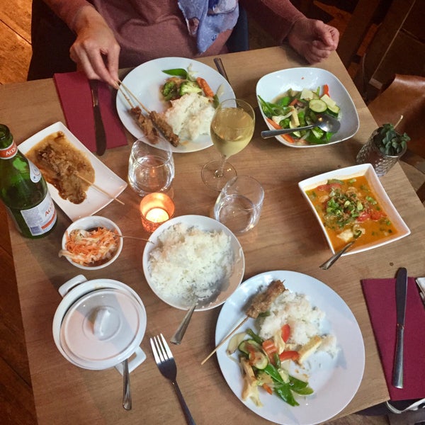 Foto tomada en Gado-Gado  por Ellen D. el 5/4/2018