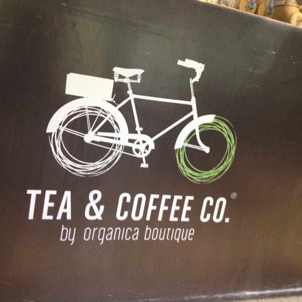 Das Foto wurde bei Tea &amp; Coffee Co. by Organica Boutique von Annia G. am 10/27/2015 aufgenommen