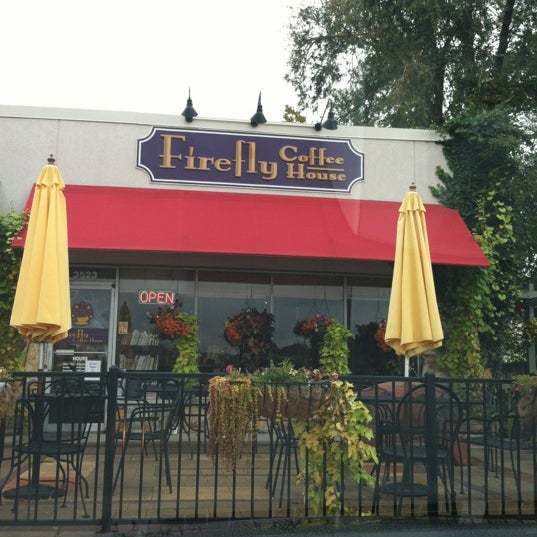 Photo taken at Firefly Coffee House by Chris S. on 10/15/2012