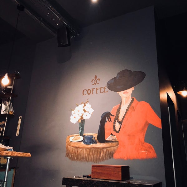 11/27/2017 tarihinde Nilay U.ziyaretçi tarafından Hacky’s Coffee &amp; Roasters'de çekilen fotoğraf