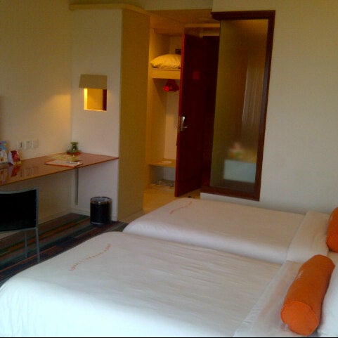 10/17/2012にH b.がHARRIS Hotel Batam Centerで撮った写真