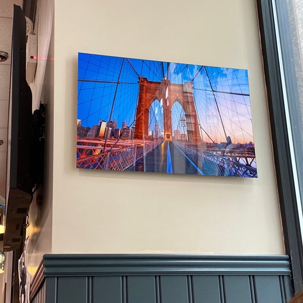 10/24/2021 tarihinde Allie F.ziyaretçi tarafından Andrews NYC Diner'de çekilen fotoğraf