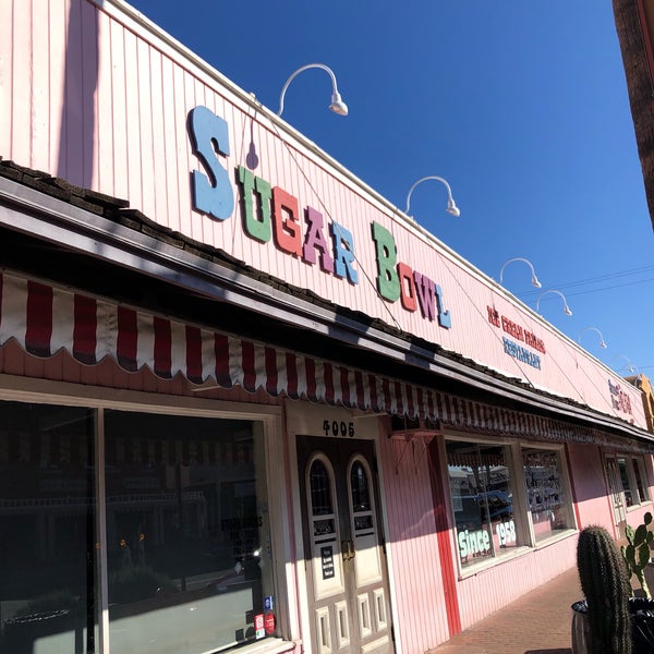 Photo taken at Sugar Bowl Ice Cream Parlor Restaurant by Allie F. on 10/11/2019