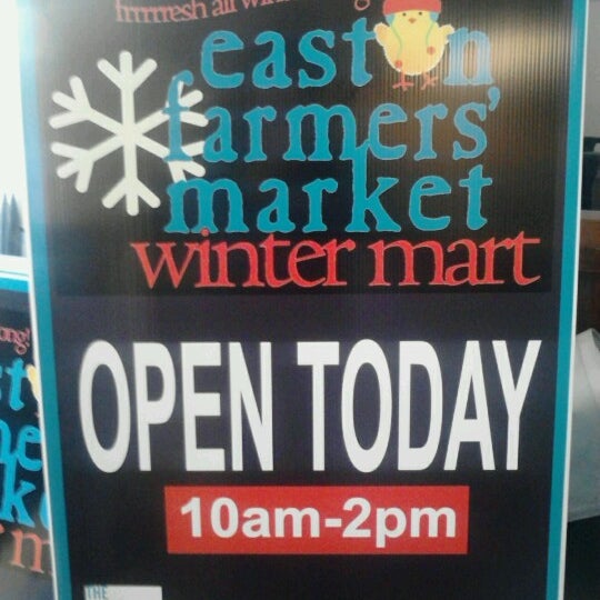 รูปภาพถ่ายที่ Easton Farmers Market โดย Brittany V. เมื่อ 11/23/2012