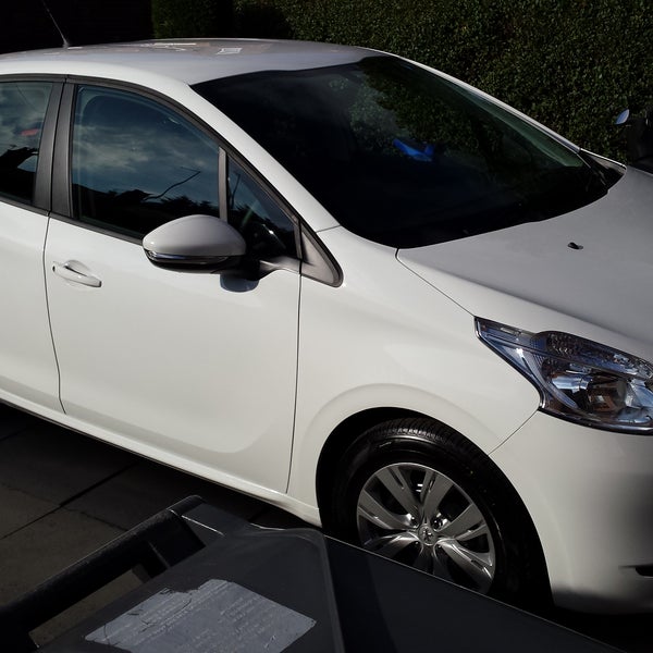 Perrys of Bolton Car Dealership