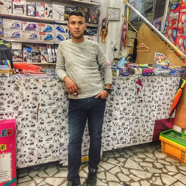 gozde avm mehmet akif te cok yonlu magaza