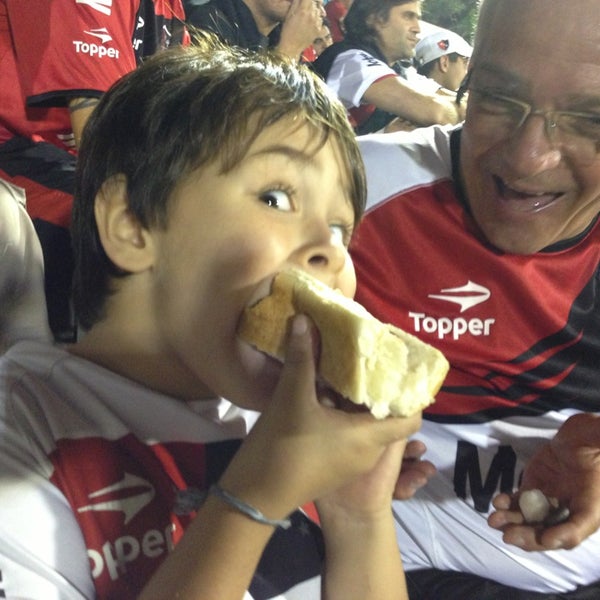 Снимок сделан в Estadio Marcelo Bielsa (Club Atlético Newell&#39;s Old Boys) пользователем Franco A. 4/5/2013