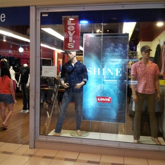 levis sunway