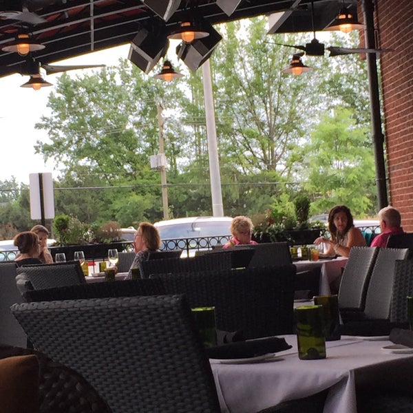 Photo taken at Trio Grill by Jennifer C. on 5/28/2015