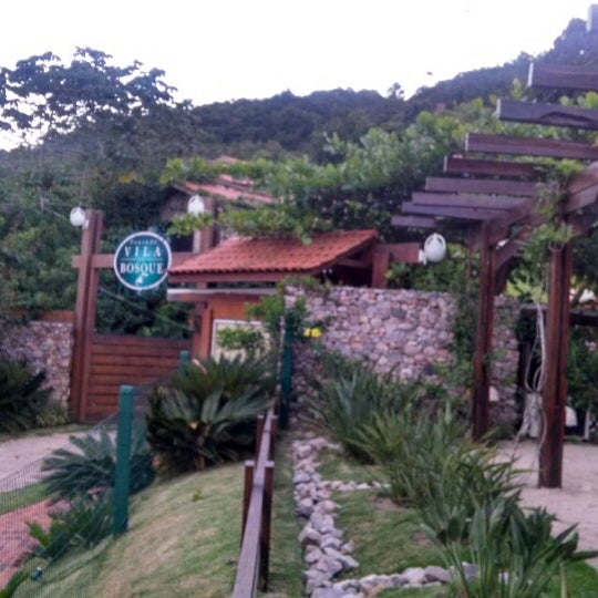 11/14/2013 tarihinde Fernando R.ziyaretçi tarafından Pousada Vila do Bosque'de çekilen fotoğraf