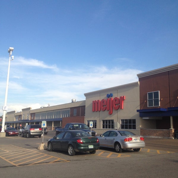 Meijer 2055 W Grand River Ave