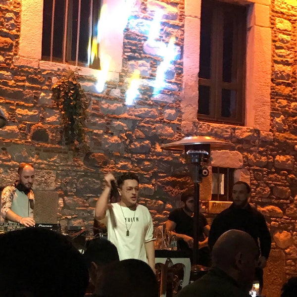 3/3/2019 tarihinde MUHAMMET Y.ziyaretçi tarafından Küba Restaurant &amp; Lounge Bar'de çekilen fotoğraf