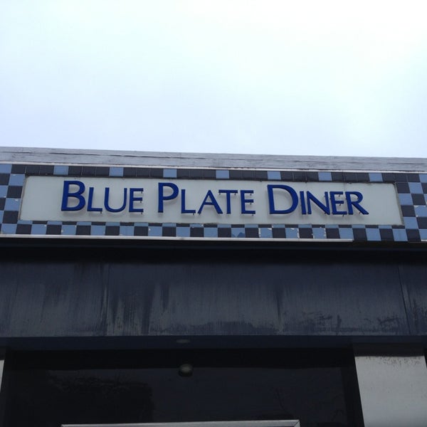 6/27/2013にShawn T.がBlue Plate Dinerで撮った写真