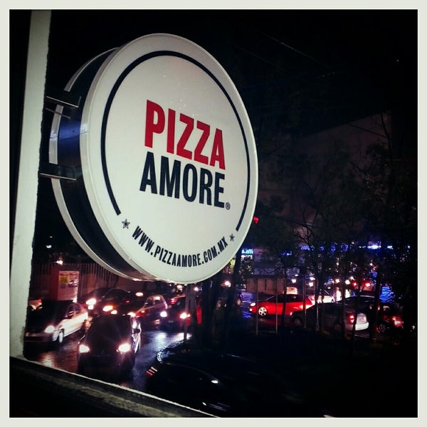 Photo taken at Pizza Amore by Ely A. on 6/15/2013