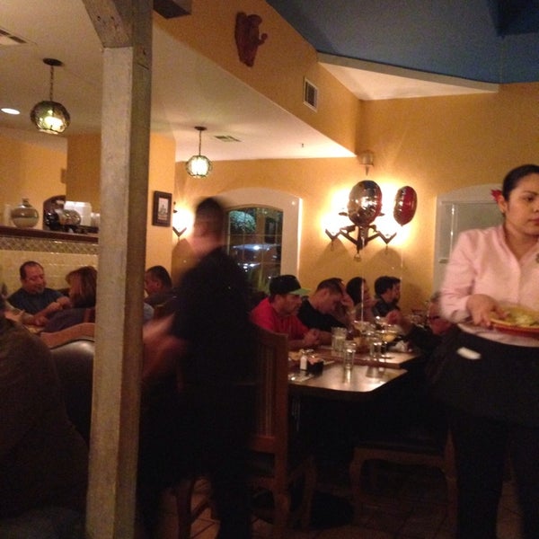 1/15/2014 tarihinde Terry D.ziyaretçi tarafından Margaritas Mexican Restaurant'de çekilen fotoğraf