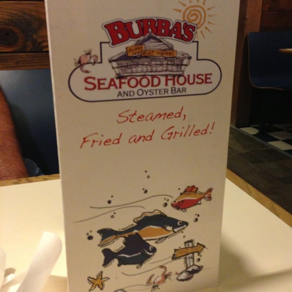 Foto scattata a Bubba&#39;s Seafood House da Melanie S. il 6/4/2013