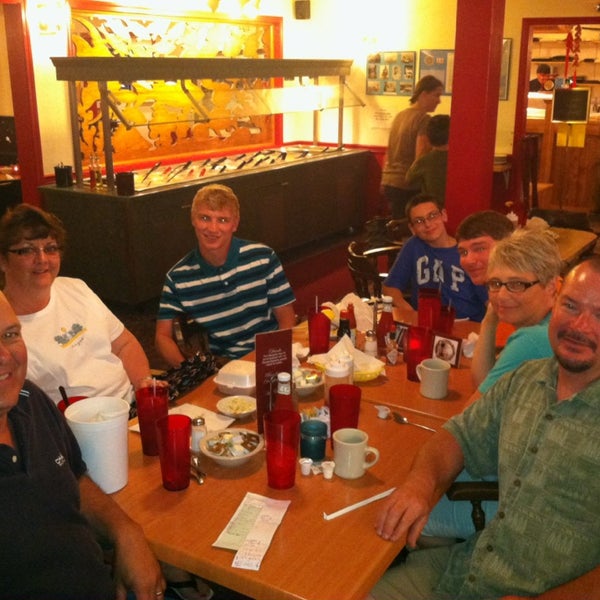 Photo taken at Diamond Shoals Restaurant by Chase on 6/10/2013