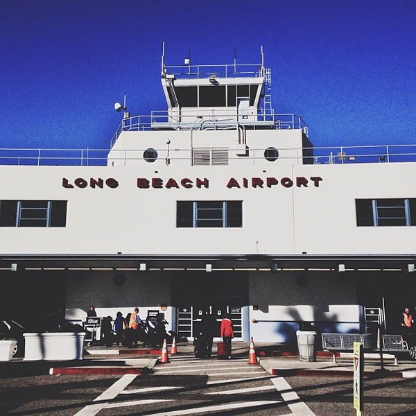 Снимок сделан в Long Beach Airport (LGB) пользователем Kristin S. 1/31/2013