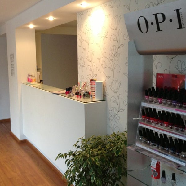 Девушка в люкс отеле. Me spa. Ленина 41 нефтекамск эко спа. Me spa. Ы спа.