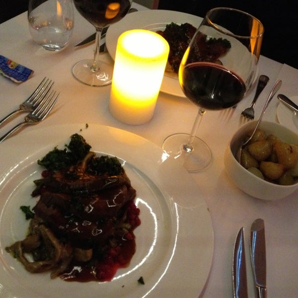 Foto diambil di Onda Restaurant oleh May Britt M. pada 11/20/2014