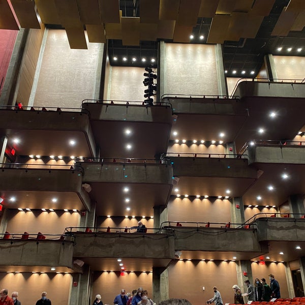 Photos at Clowes Memorial Hall Butler Tarkington Indianapolis, IN