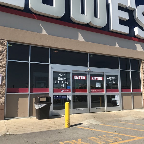 Lowe's 4701 South U.S. Highway 41