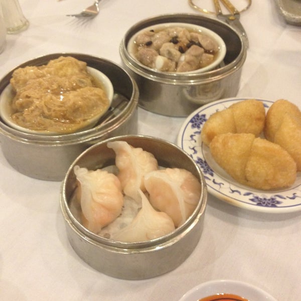 Fortune Wheel Seafood Restaurant Levittown'da Çin Restoranı