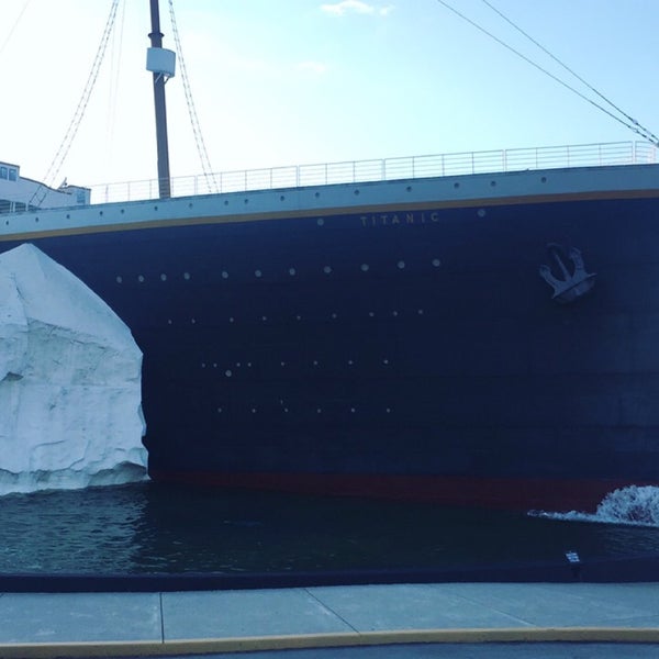 Foto scattata a Titanic Museum Attraction da Buse Ç. il 9/7/2017