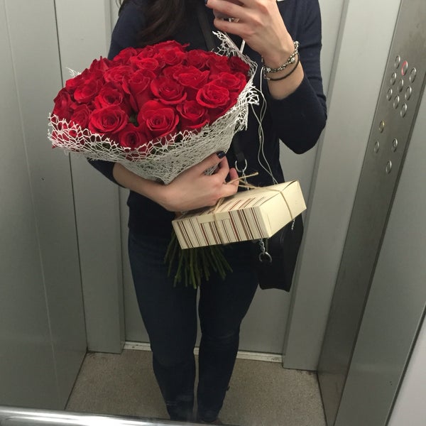 Галерея цветов красноярск. База цветов в чехове. Сойка флаверс ул захарченко 12 отзывы. Цветы бутырский район. Коллинз сьюзен - сойка-пересмешница аудиокнига.