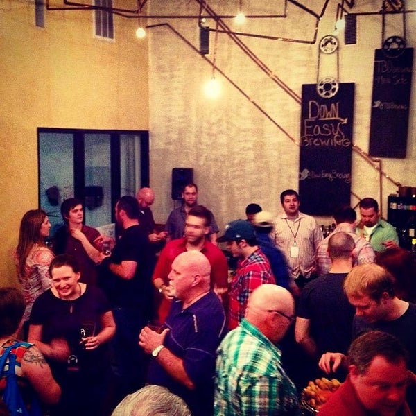 Photo taken at The League of Extraordinary Brewers at the Brewery Incubator by Lucrece B. on 5/8/2014