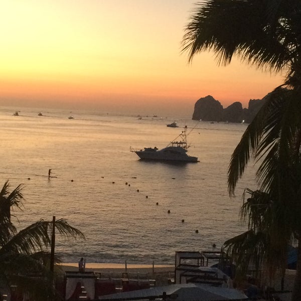 Das Foto wurde bei Cabo Villas Beach Resort &amp; Spa von Carolyn ☀. am 10/15/2016 aufgenommen