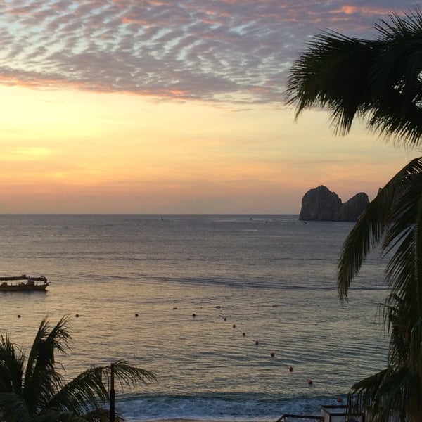 Снимок сделан в Cabo Villas Beach Resort &amp; Spa пользователем Carolyn ☀. 10/2/2016