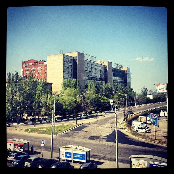 รูปภาพถ่ายที่ Campus / Кампус โดย Юлия Т. เมื่อ 5/3/2013