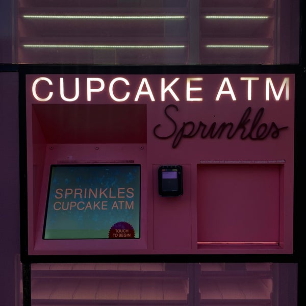 Sprinkles Cupcakes Cupcake Shop in Scottsdale